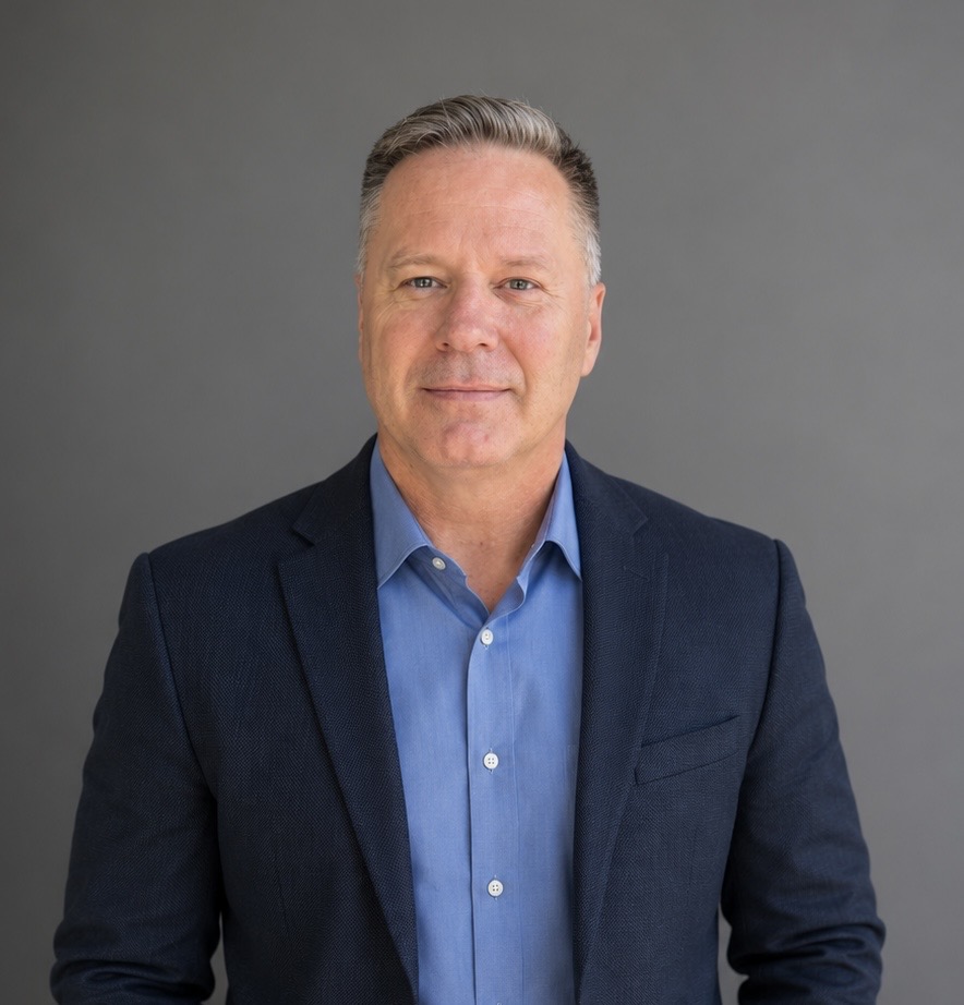 Portrait of Scott Easton